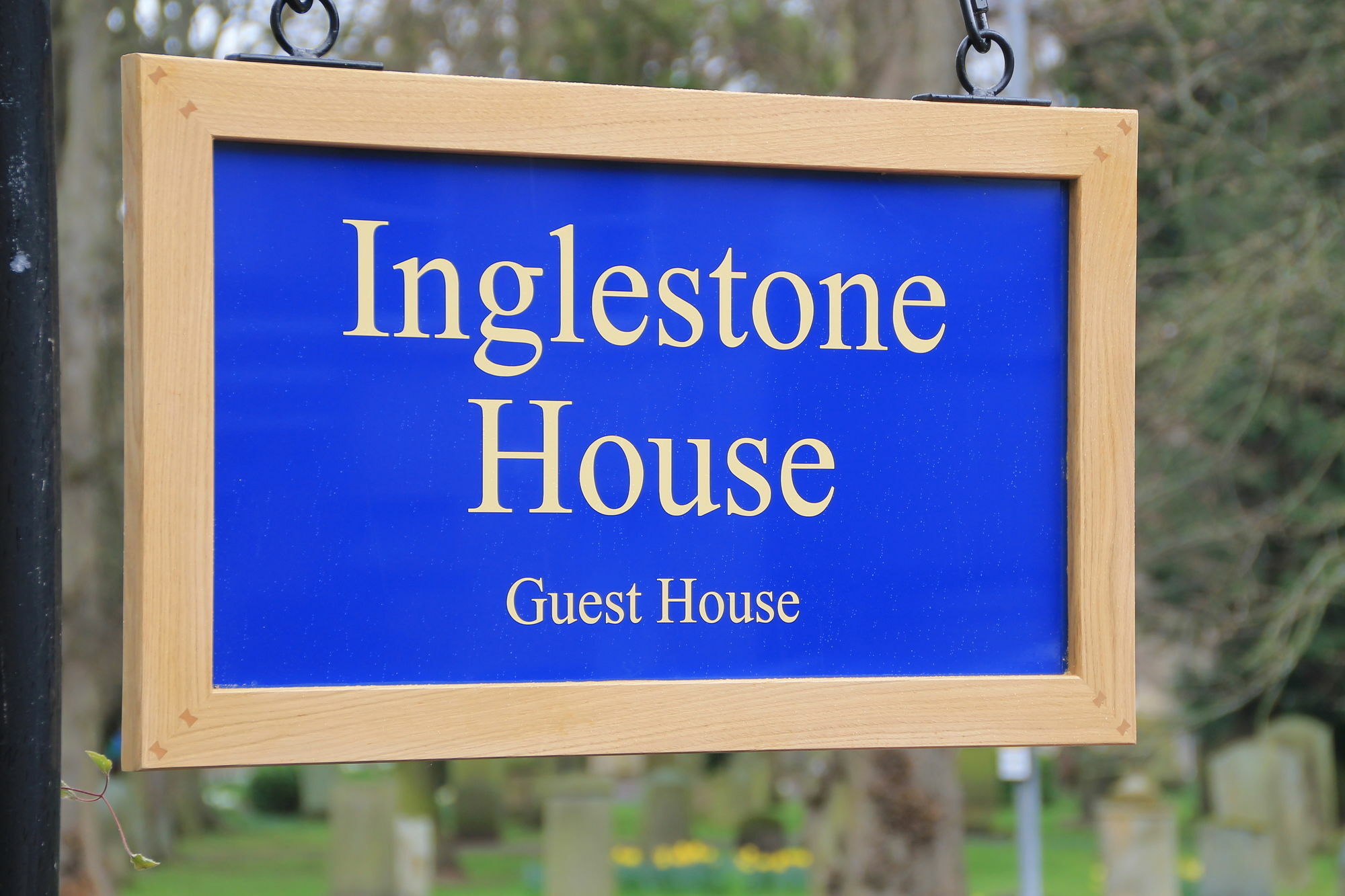 Inglestone House Guest House Kelso Exterior photo